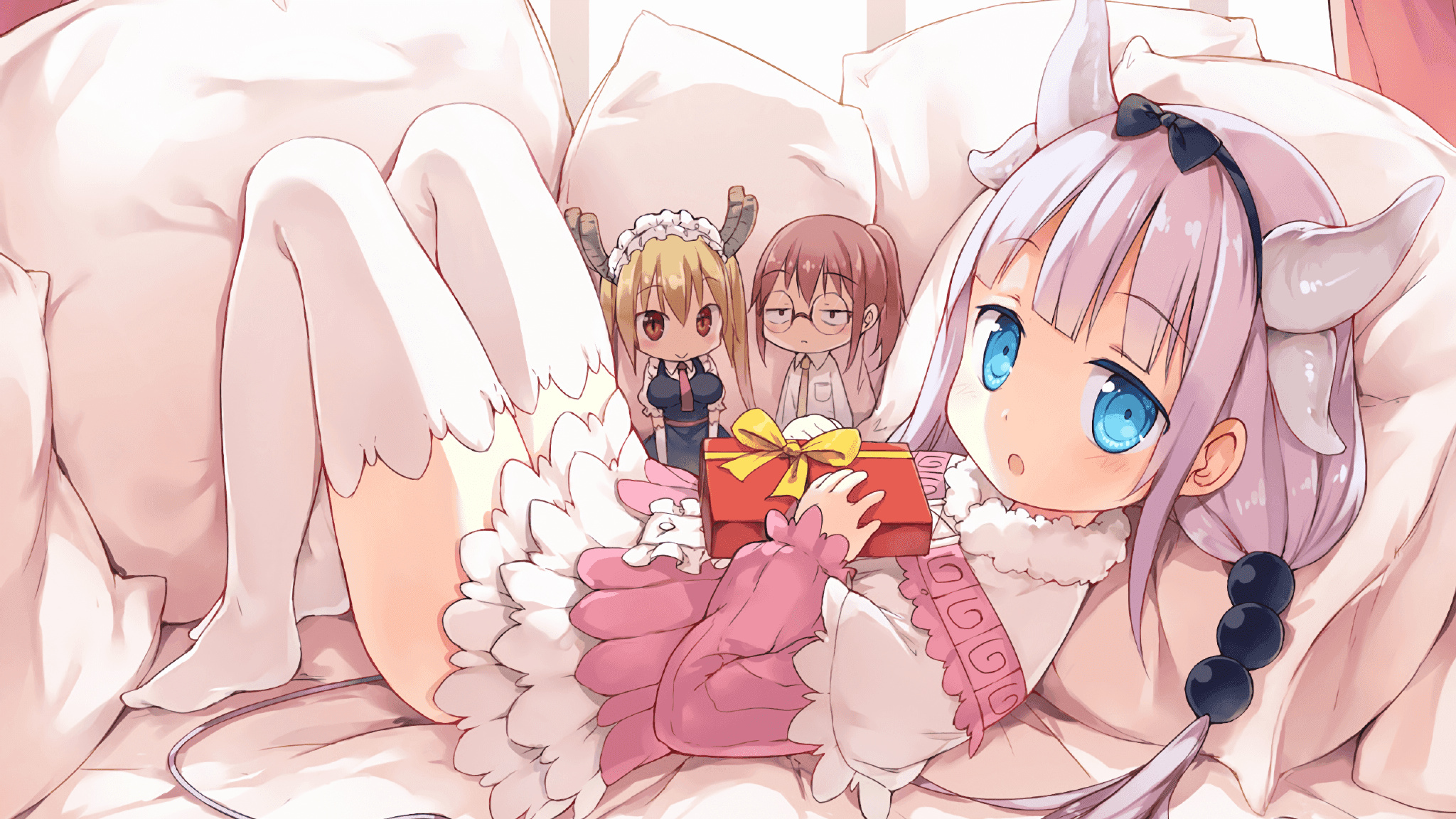 爱游戏体验-德甲裁判吹罚尺度变化对比赛节奏及犯规趋势影响，足球吹裁判是什么意思